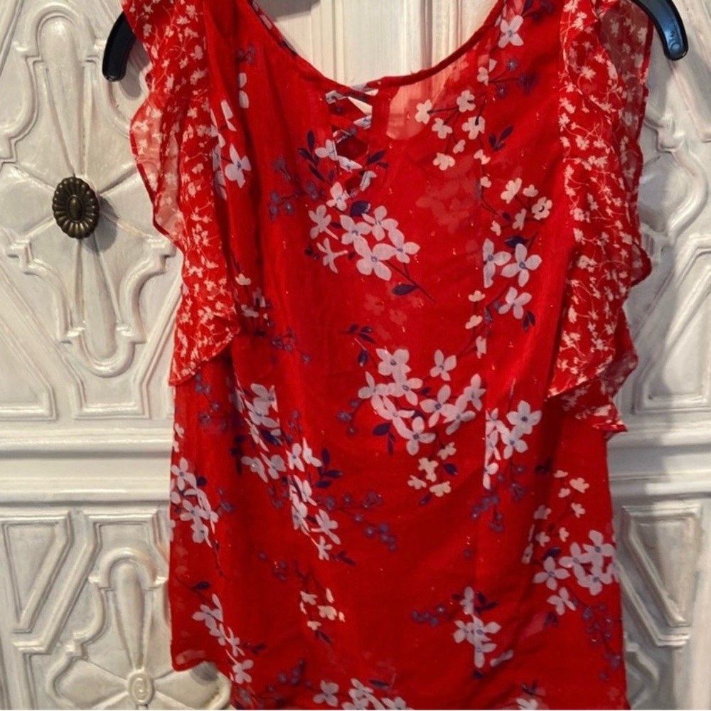 ROMANTIC Stunning chiffon top